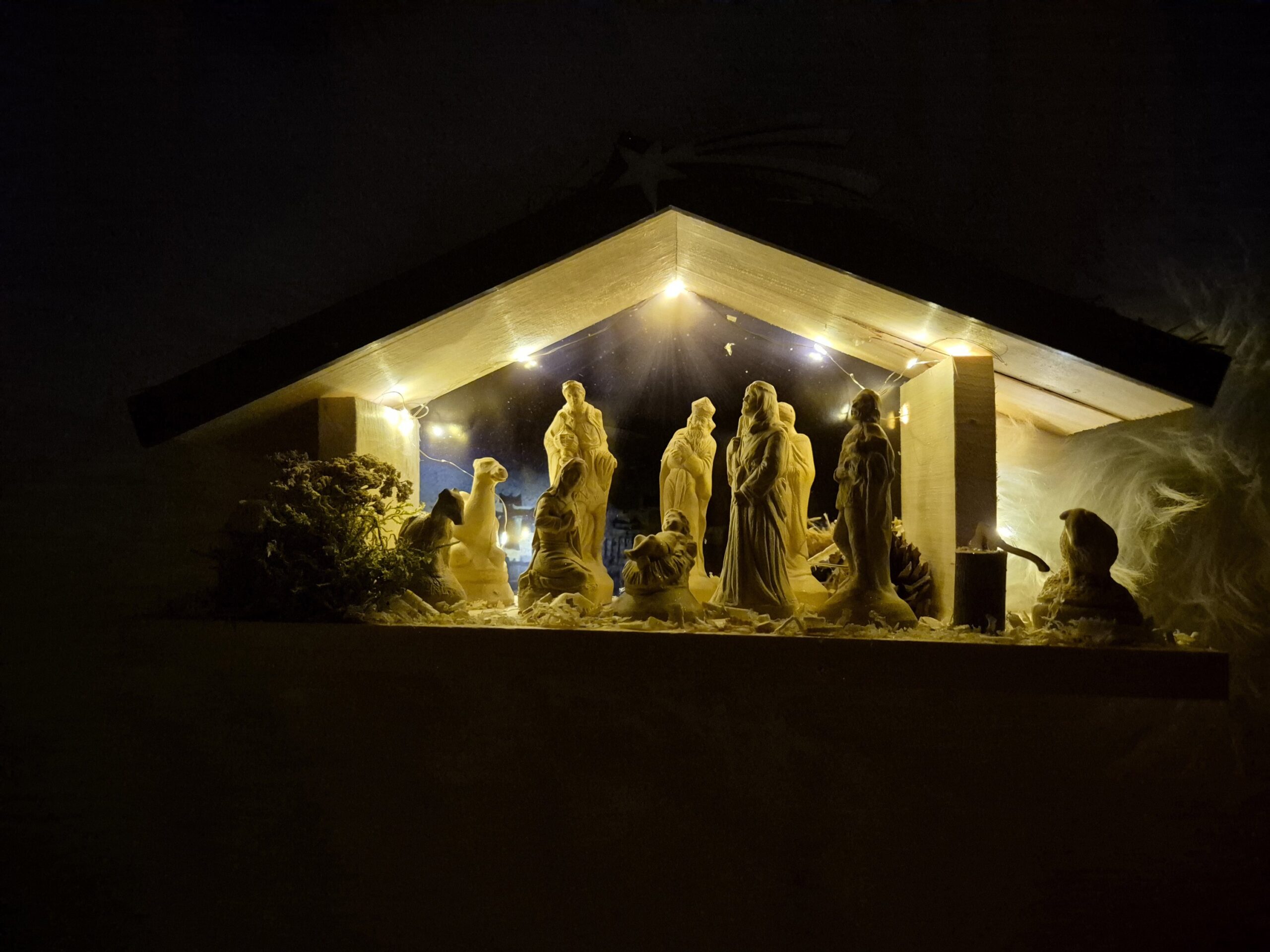 Szopka Bożonarodzeniowa podświetlana